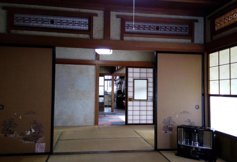 4인용 스탠다드 룸, Hachi