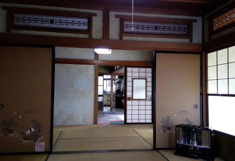 Habitació Quàdruple Estàndard, Hachi