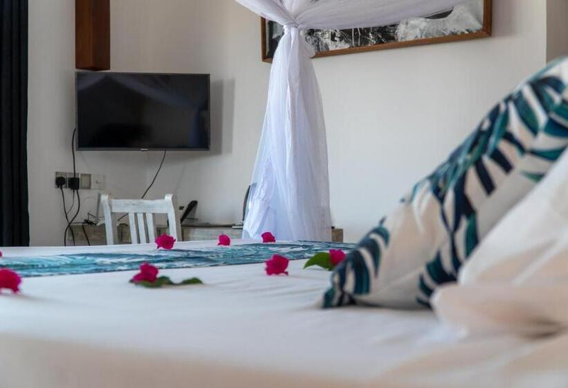 اتاق خانوادگی با چشمانداز جانبی دریا, Visiwa Beach Resort