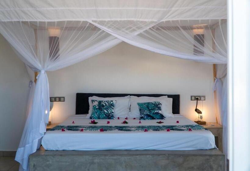 اتاق خانوادگی با چشمانداز جانبی دریا, Visiwa Beach Resort