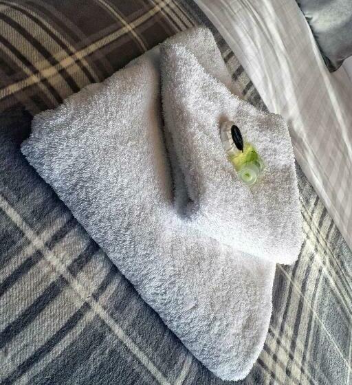 豪华房间, The Seven Stars