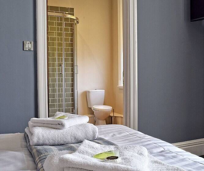 豪华房间, The Seven Stars