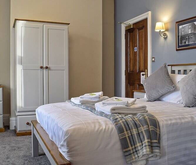 豪华房间, The Seven Stars