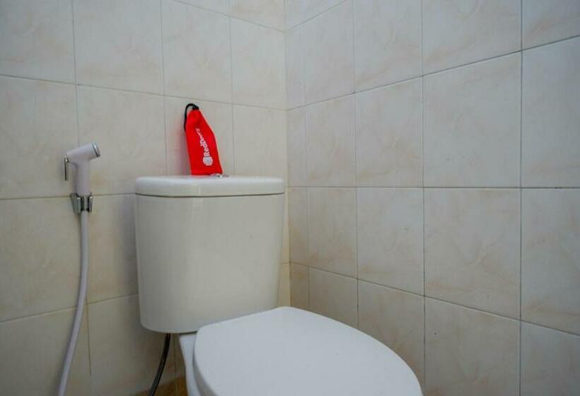 标准间, Reddoorz @ Hotel Horas Palopo