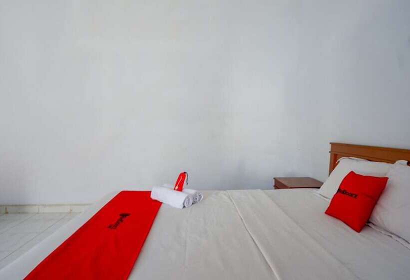 标准间, Reddoorz @ Hotel Horas Palopo