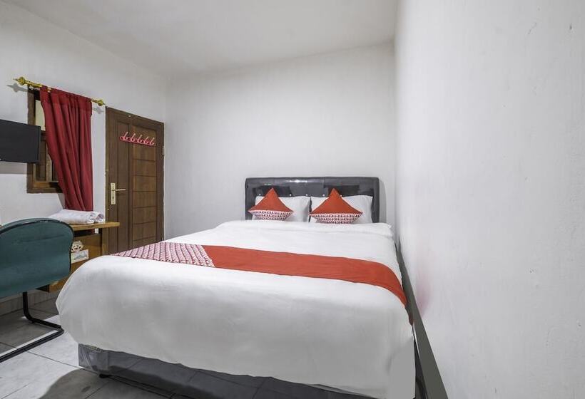 Номер Стандарт, Oyo 2391 Baladewa Residence Syariah