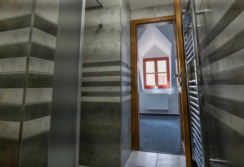 סוויטה משפחתית, Pivovar Prachatice