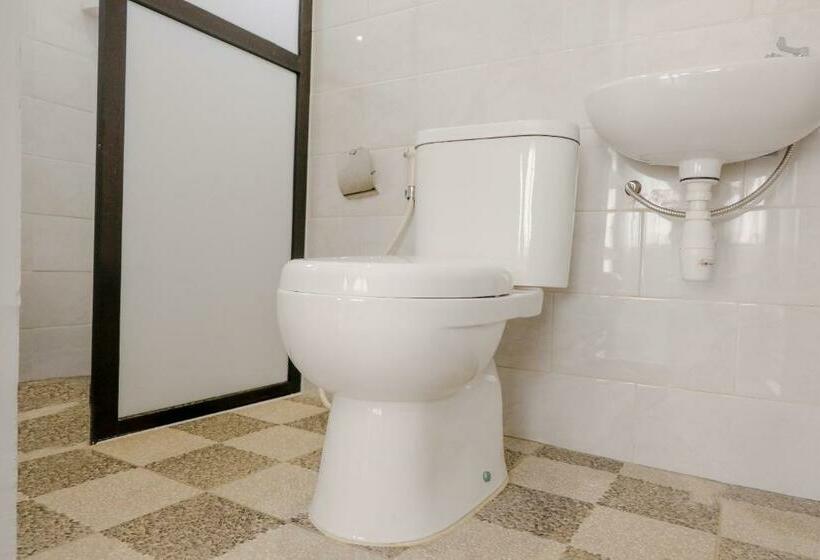 Люкс Повышенной Комфортности, Panorama İnn Residence Batu Mitra Reddoorz