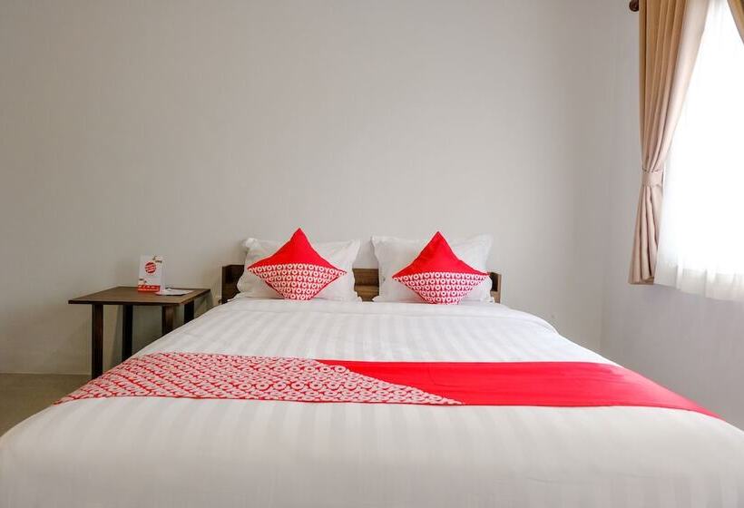 Номер Deluxe, Panorama İnn Residence Batu Mitra Reddoorz