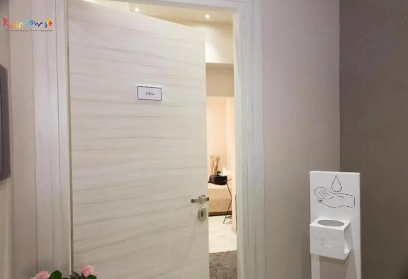 اتاق لوکس چهار تخته, Residenza Montenevoso
