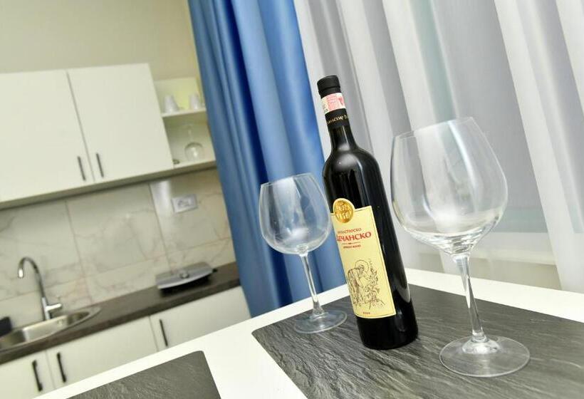 آپارتمان سوپریور 1 خوابه, President