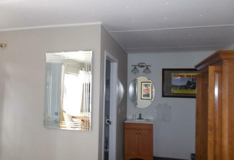 디럭스 룸, Atomic Inn Beatty Near Death Valley