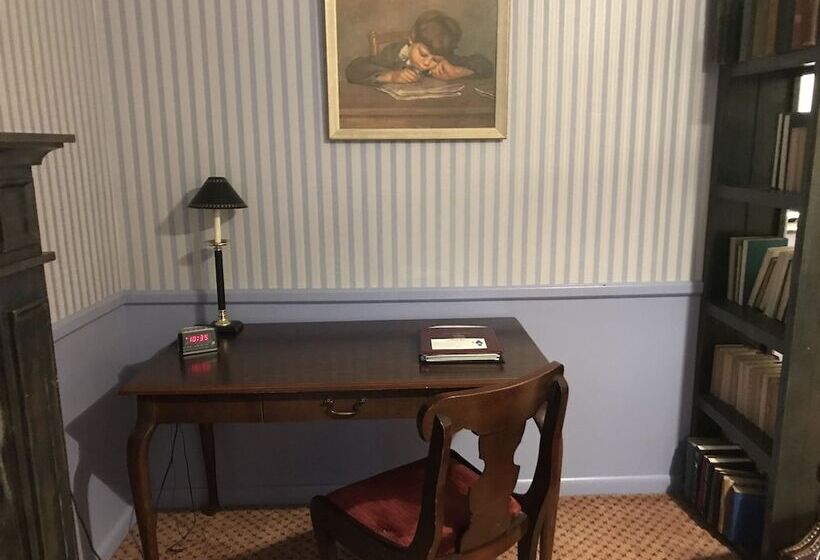 חדר דלוקס, The Charles Inn At Vacationland Inns