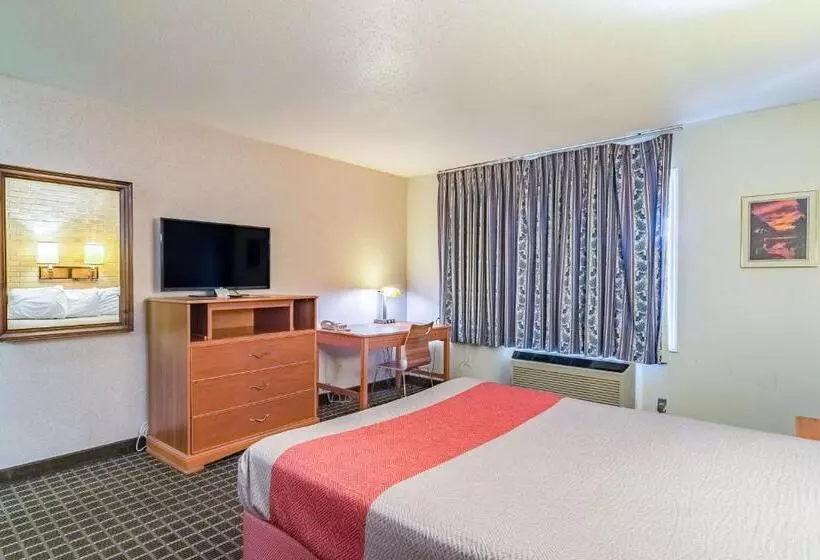 キングサイズベッドのデラックスルーム, Motel 6grand Rapids, Mi  Northeast