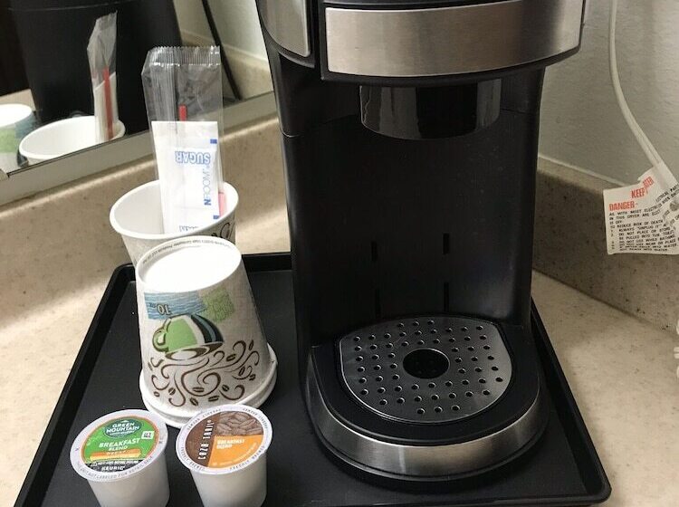 סוויטה משפחתית, Dutch Country Inn