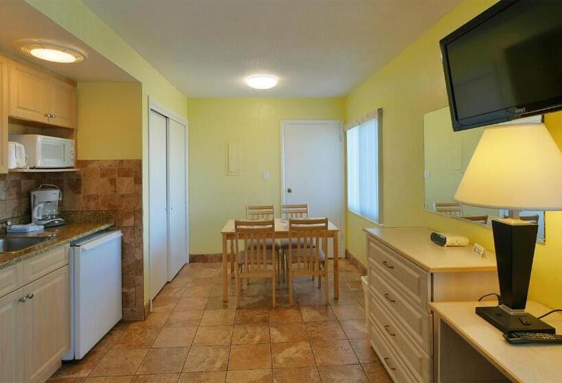 اتاق استاندارد با 2 تخت دوبل, Page Terrace Beachfront