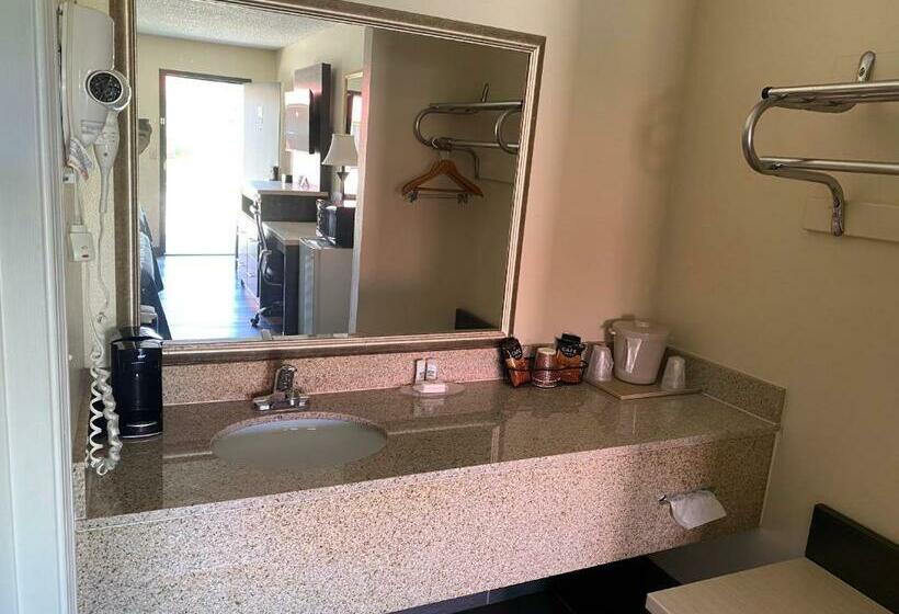 اتاق استاندارد, Regency 7 Motel