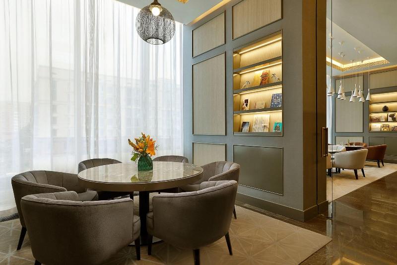 اتاق کلاب, Sheraton Astana