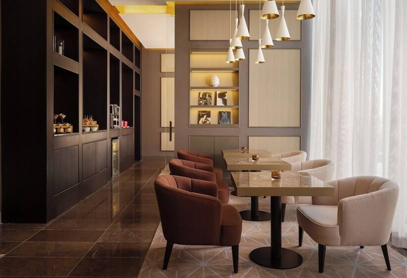 اتاق کلاب, Sheraton Astana