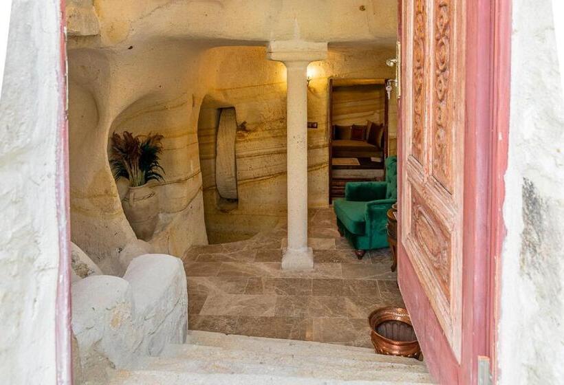 Люкс Кровать Кинг, Zeydem Suites