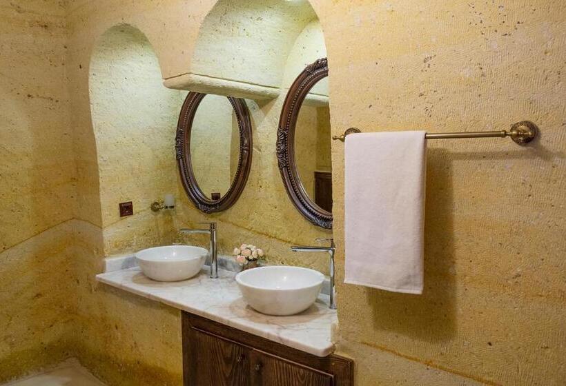 Люкс Кровать Кинг, Zeydem Suites