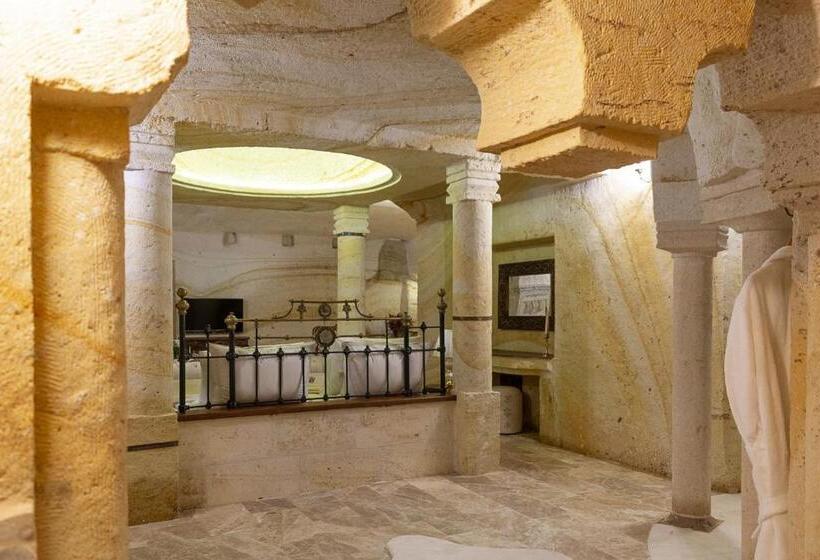 Люкс Кровать Кинг, Zeydem Suites