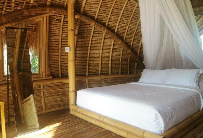 带按摩浴盆的套房, Hawera Village