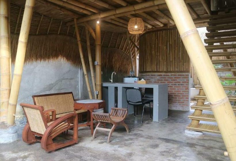 带按摩浴盆的套房, Hawera Village