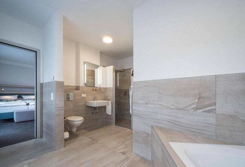 חדר סטנדרט עם ג'קוזי, Rs Hotel   Smart & Modern Hotel Apartments