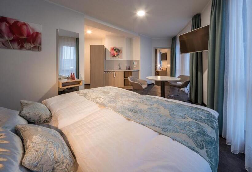 Апартаменты 2 Спальни, Rs Hotel   Smart & Modern Hotel Apartments