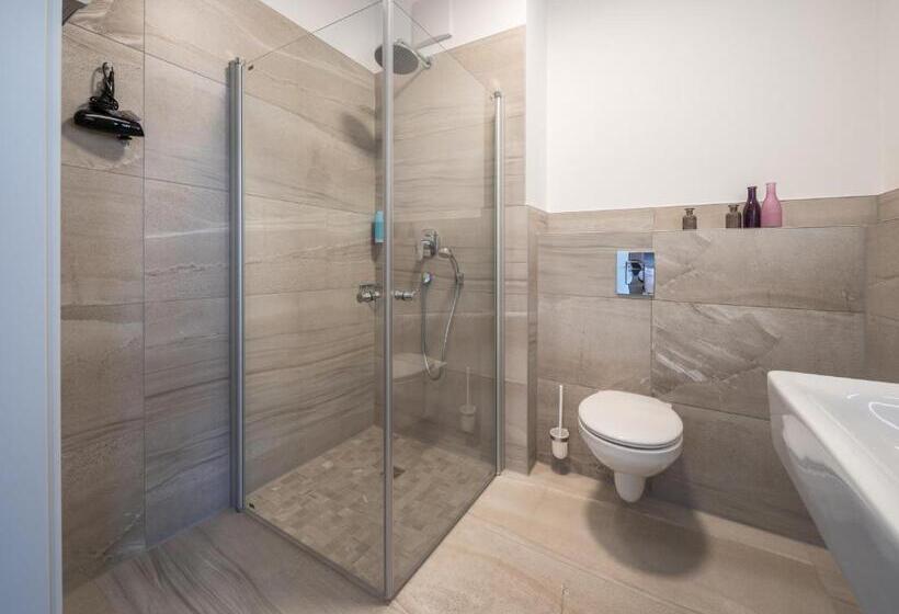 דירת שני חדרים, Rs Hotel   Smart & Modern Hotel Apartments