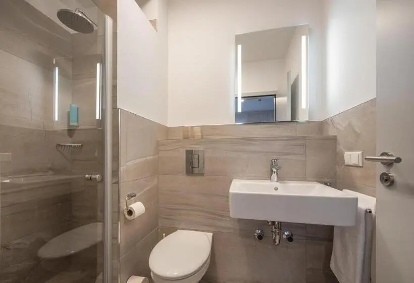デラックストリプルルーム, Rs Hotel Smart & Modern Hotel Apartments