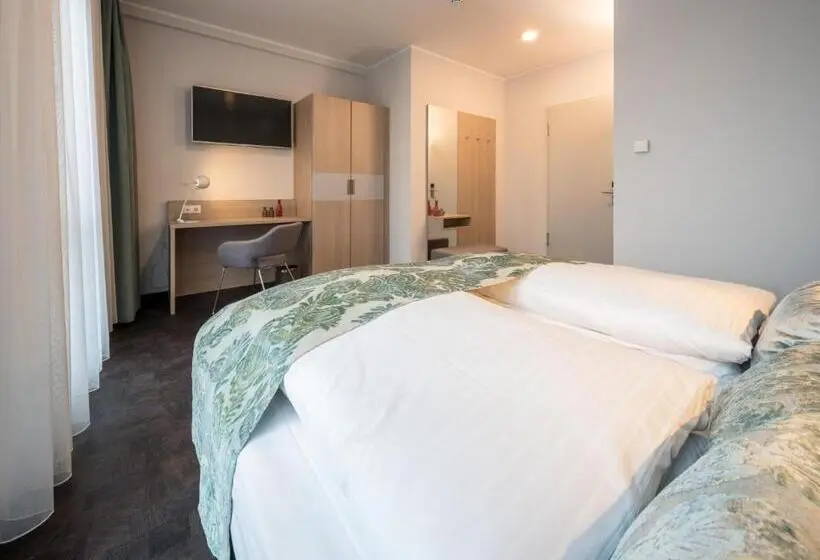 スーペリアールーム, Rs Hotel Smart & Modern Hotel Apartments