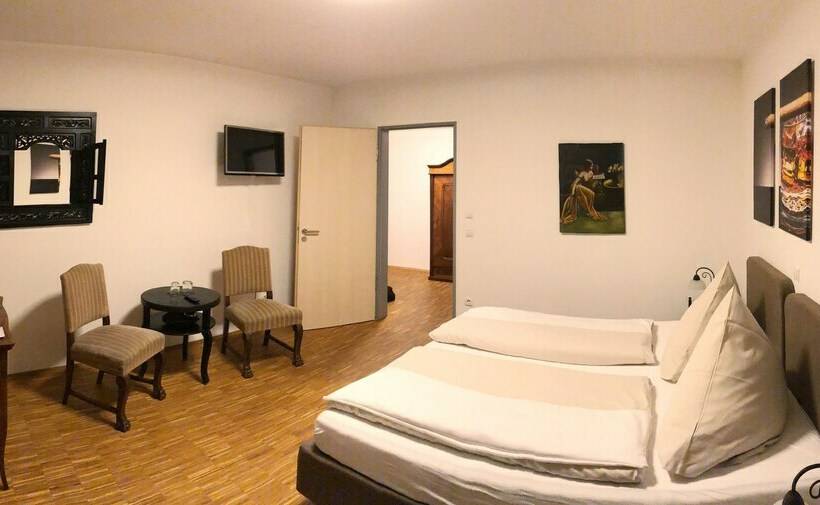 컴포트 룸, Freischutz