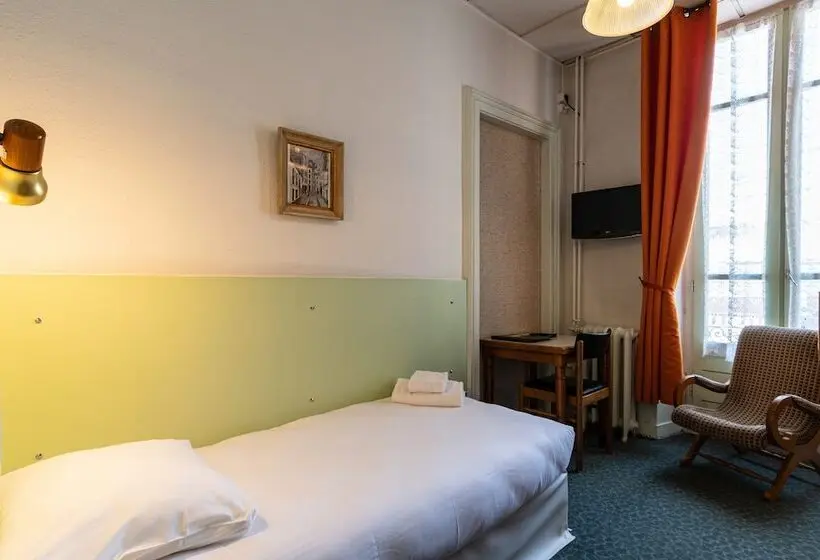 Standard Yhden Hengen Huone, Des Bains