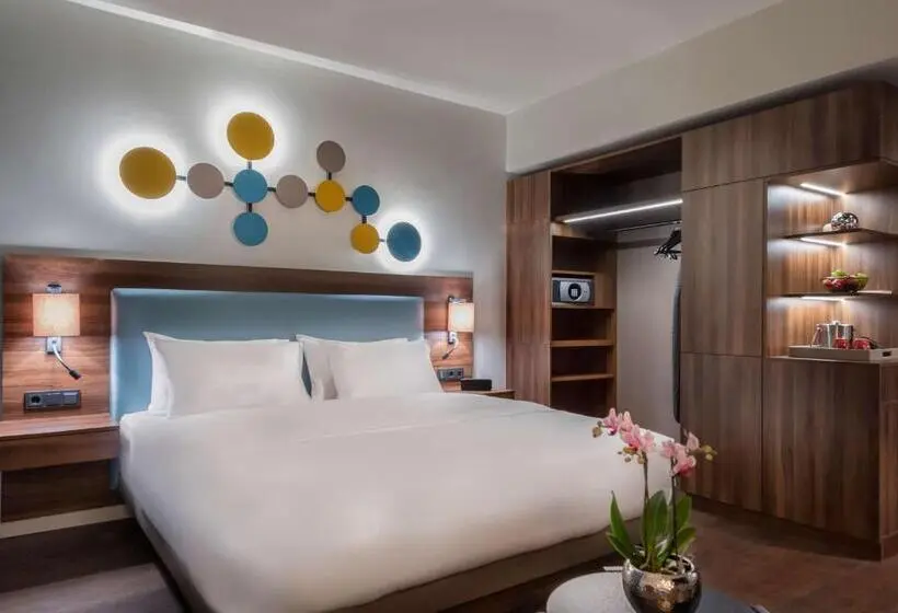 キングサイズベッドのスタンダードルーム, Hyatt House Frankfurt Eschborn