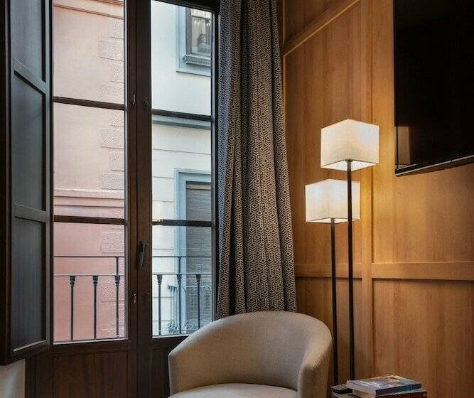 اتاق استاندارد, Toc Hostel Granada