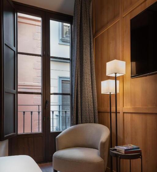 اتاق استاندارد چهار تخته, Toc Hostel Granada