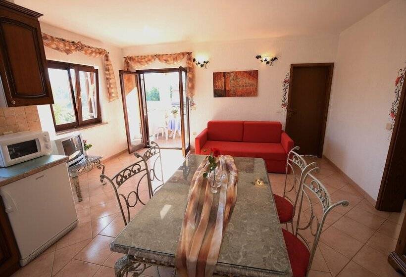 דירת קומפורט חדר שינה 1, Villa Linet