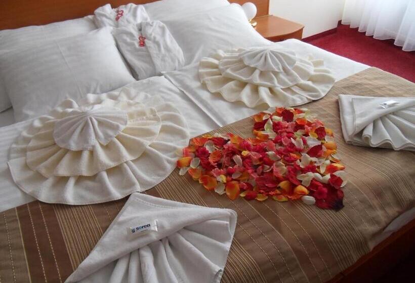 スイート, Sorea Trigan