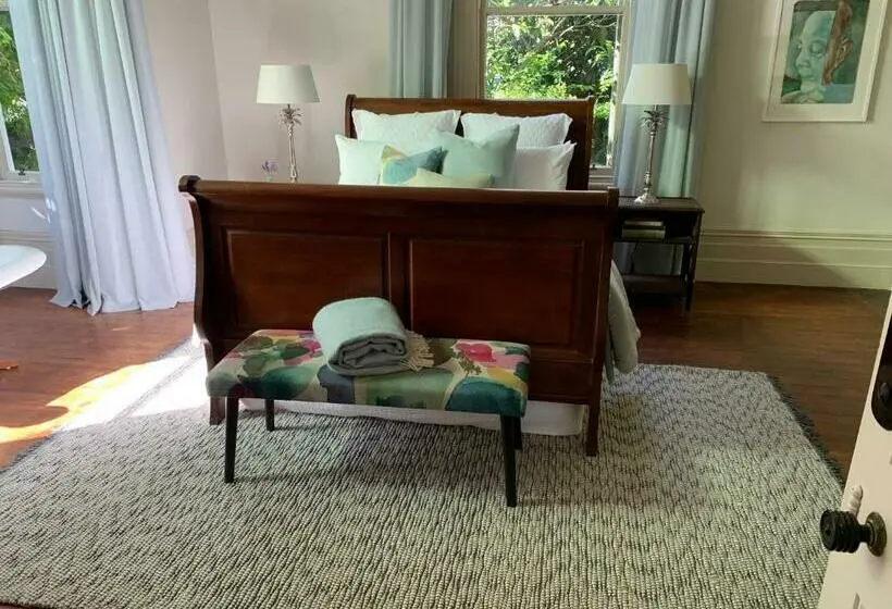 اتاق لوکس, The Vicarage Boutique Bed And Breakfast Oamaru