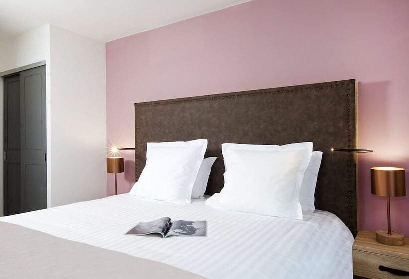 스탠다드 스튜디오, Residhome Puteaux La Defense