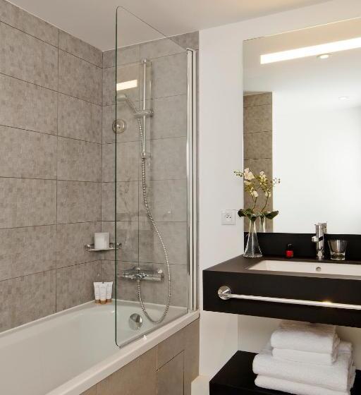 스탠다드 스튜디오, Residhome Puteaux La Defense