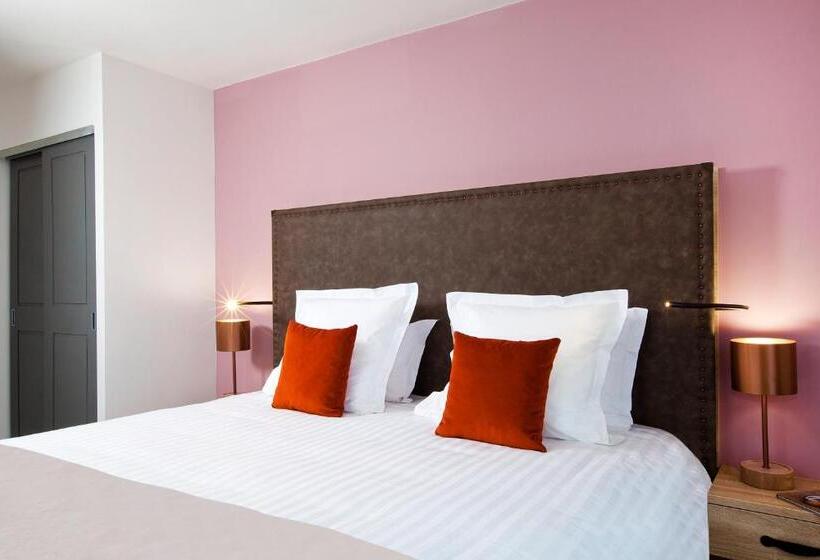 스탠다드 스튜디오, Residhome Puteaux La Defense