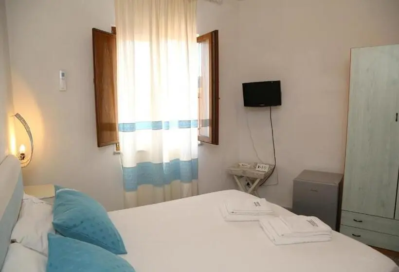 Standard room with outdoor bath, B&b Il Tramonto