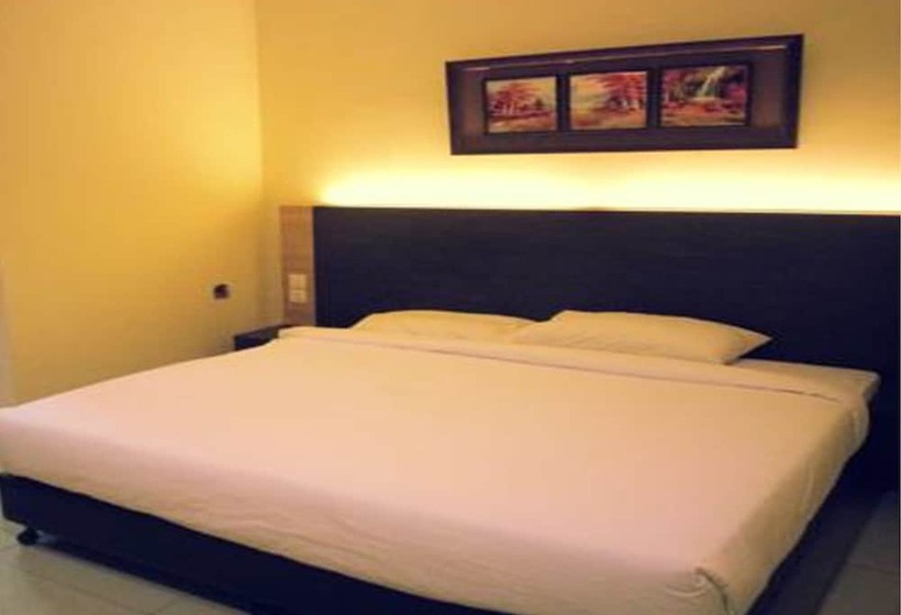 스탠다드 싱글 룸 킹 침대, Centre Point Tampin