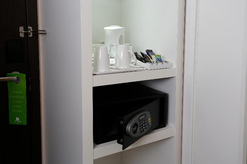 스탠다드 룸, Centre Point Tampin