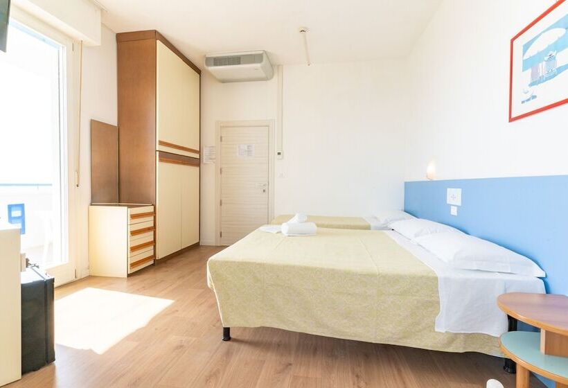 Triple Room Sea View, Concord