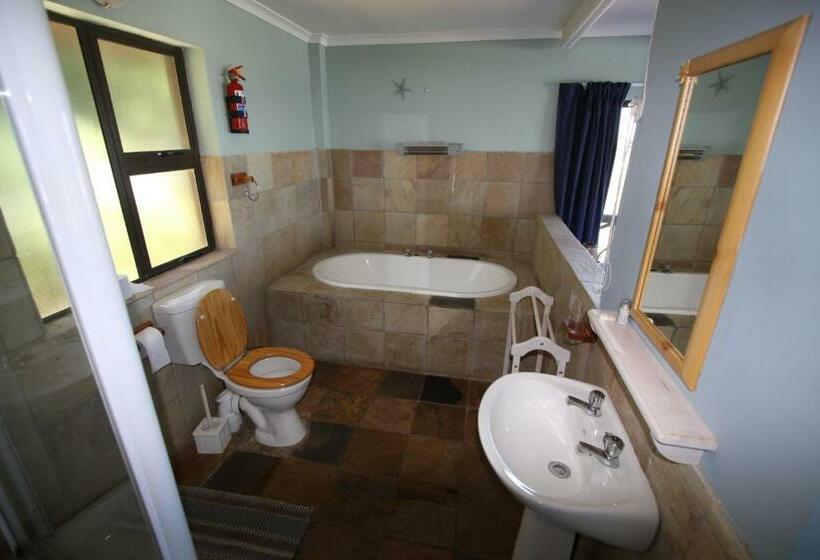 غرفة قياسية مطلّة علي البحر, Oyster Bay Beach Lodge