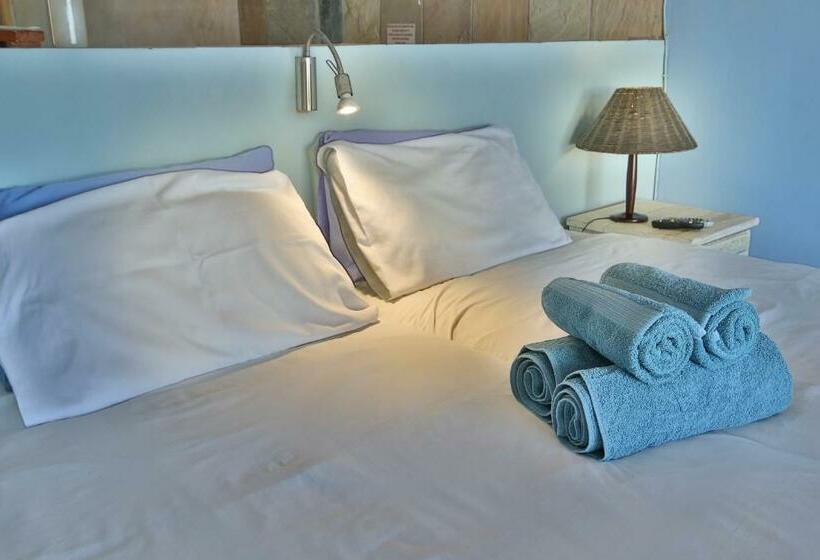 غرفة ديلوكس مطلّة علي البحر, Oyster Bay Beach Lodge